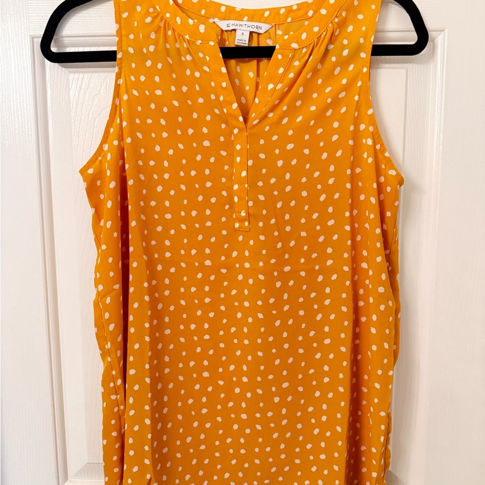 41 Hawthorn Gold Sleeveless Blouse with Notched Collar